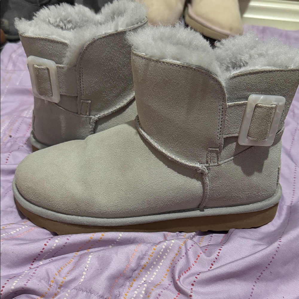 UGG Light Gray Suede Boots with Buckle